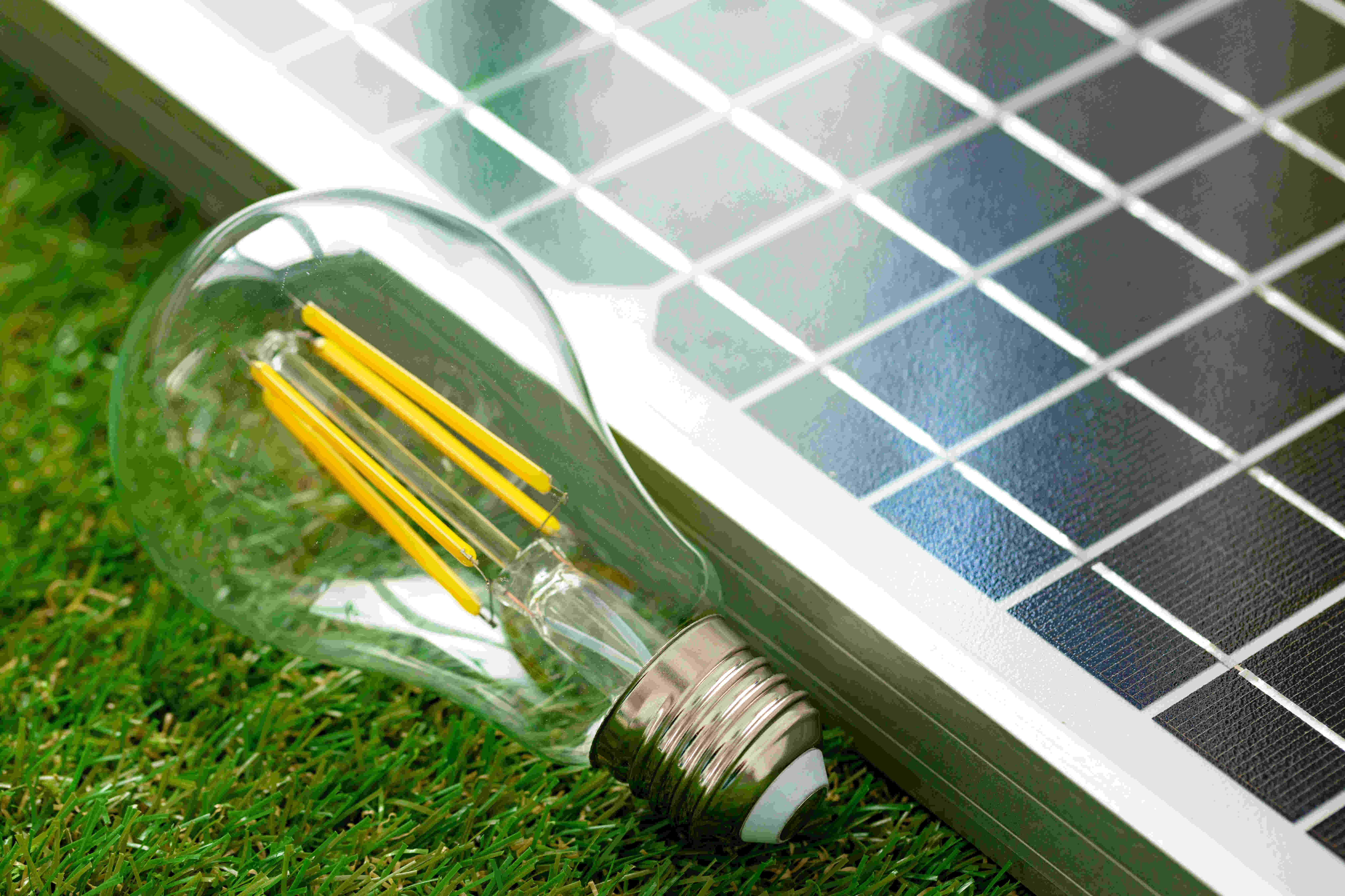 Sistema fotovoltaico: quantas placas preciso na minha empresa?